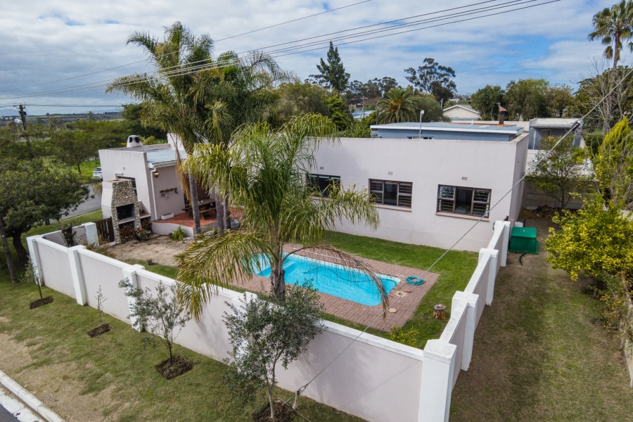 3 Bedroom Property for Sale in Hopefield Western Cape